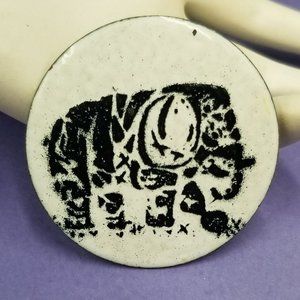 Vintage Round Artisans Museum Enameled White Black Elephant On Copper Pin PM26
